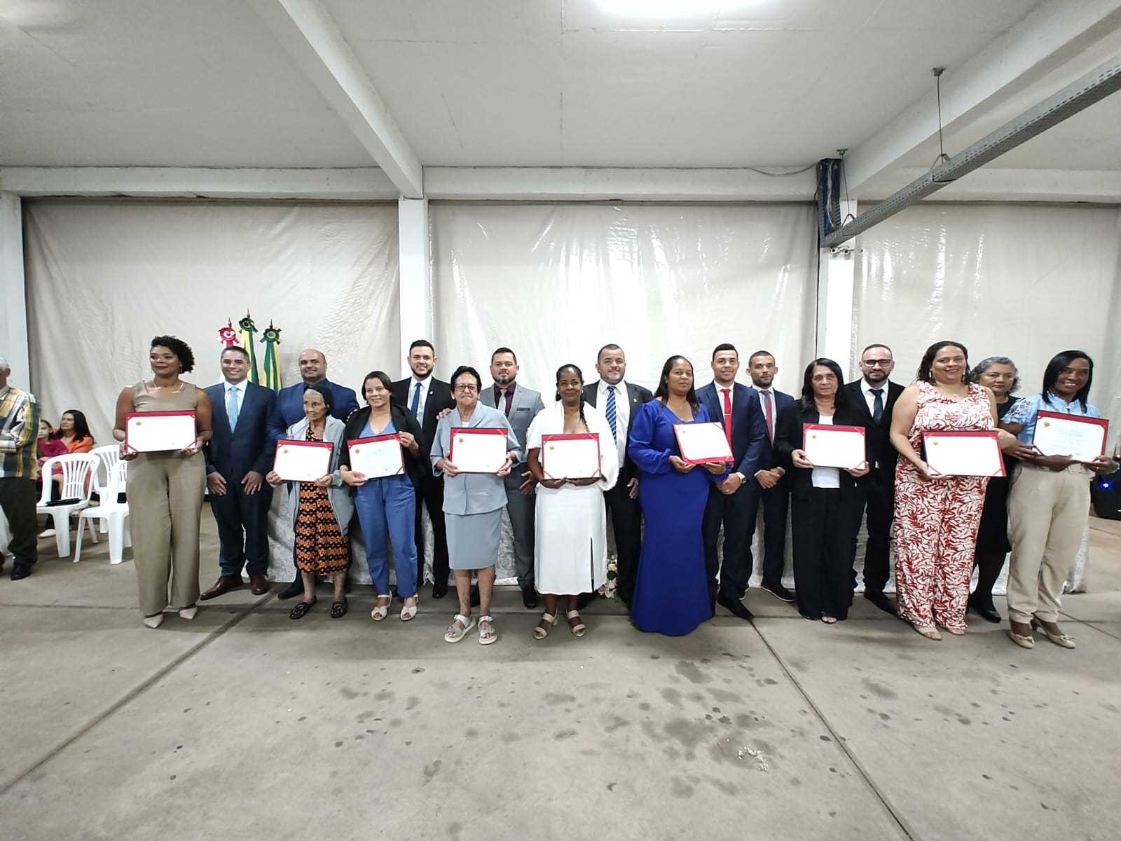 Mulheres Notáveis foram homenageadas na Câmara de São Gonçalo do Rio Abaixo