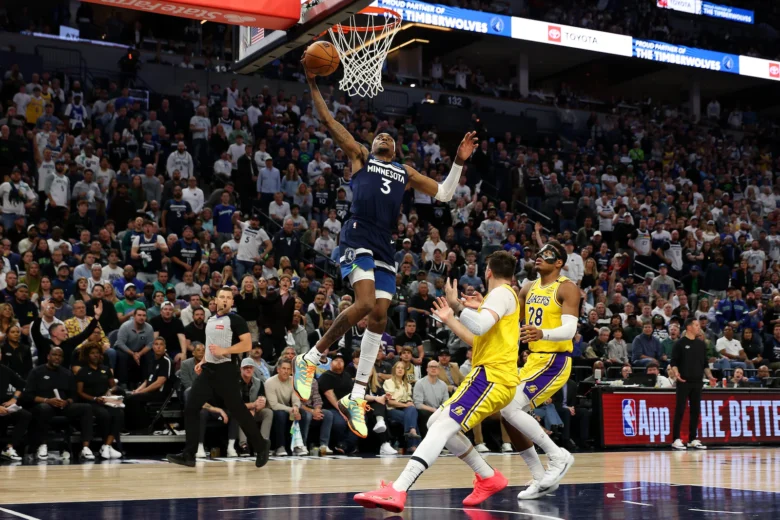NBA: LeBron brilha, mas Lakers perdem para Timberwolves