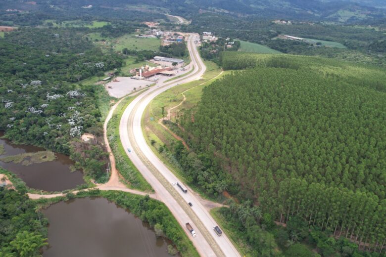 BR-381: cerca de 250 mil veículos devem circular pela rodovia no feriadão da Semana Santa e Tiradentes