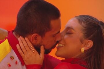 Maike e Renata tomam banho juntos; Diego e Vitória têm crise de riso; veja resumo da madrugada no “BBB 25”
