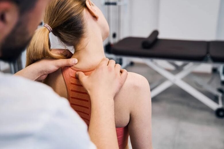 Você dorme mal? Saiba como a quiropraxia pode te ajudar