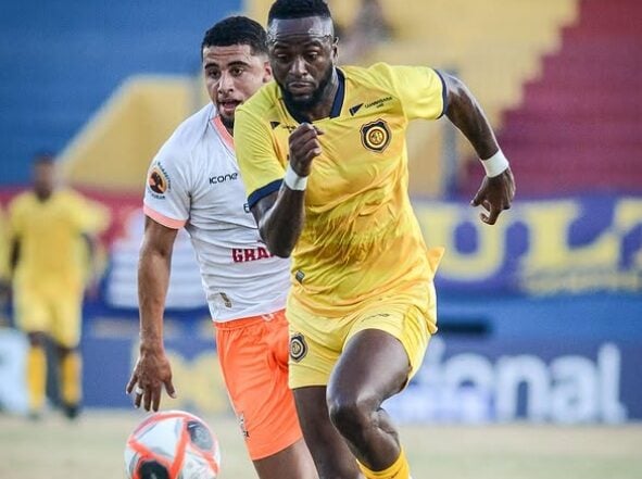 Atacante Jefferson Victor é mais um reforço do Valério para a disputa do Módulo II