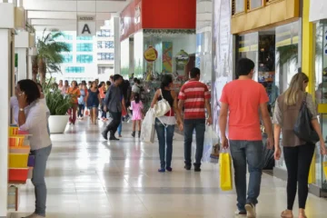 Pesquisa FCDL-Mg indica que Mineiros devem gastar 7,4% a mais no Dia das Mães deste ano