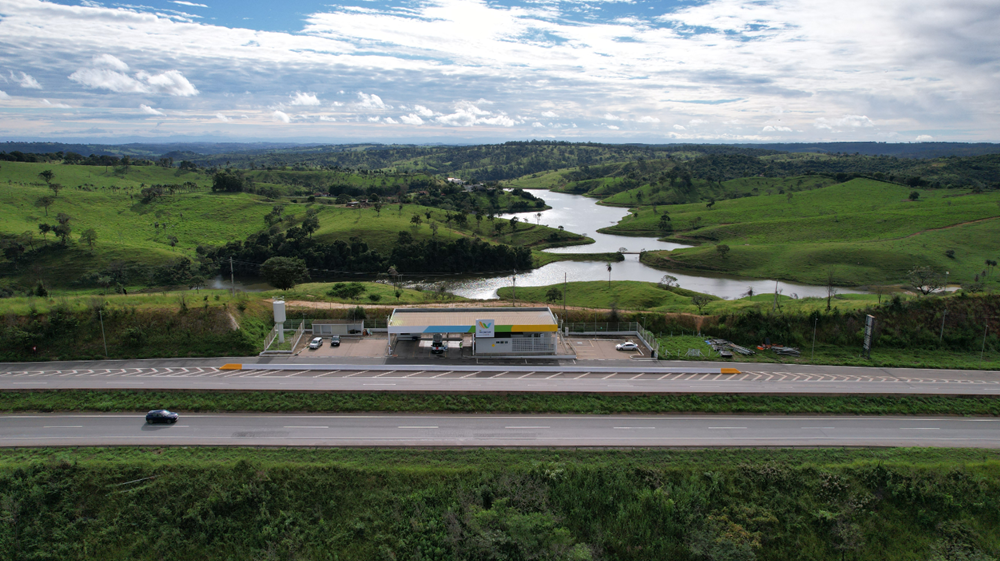 Corpus Christi: mais de 280 mil veículos devem trafegar pela BR-040 no feriado, entre Minas Gerais e Goiás