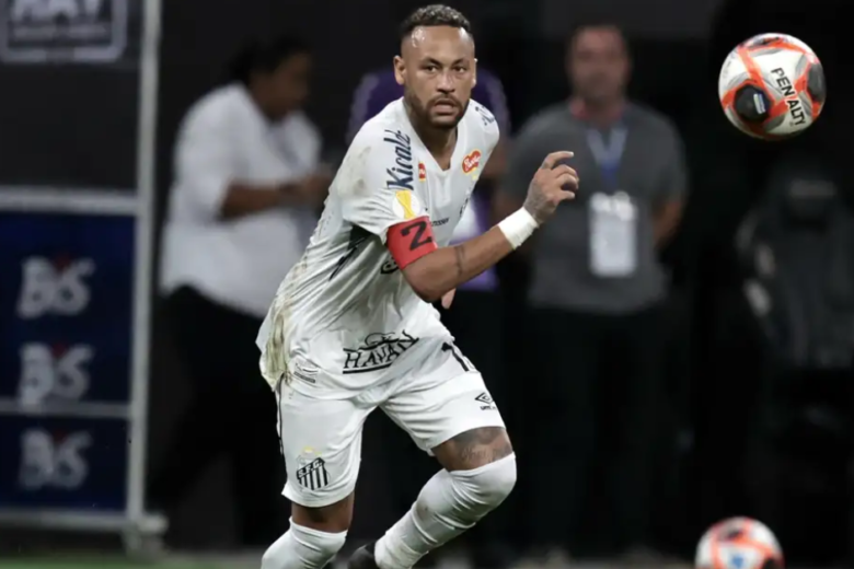 Neymar testa positivo para covid-19 e é afastado pelo Santos