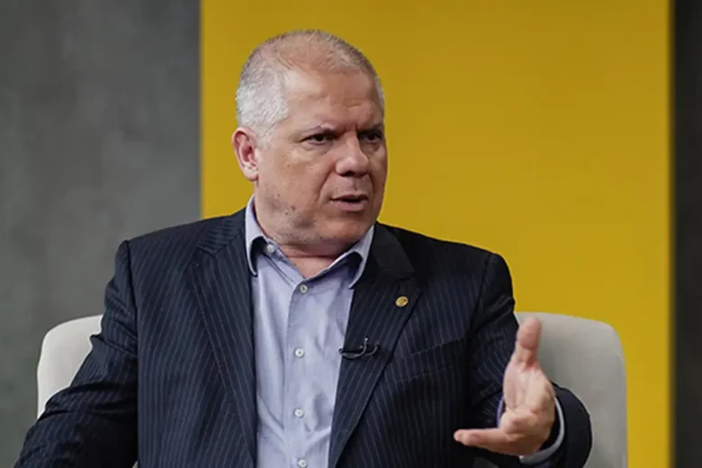 Corrupção na previdência! Presidente do INSS é demitido após descoberta de fraude bilionária