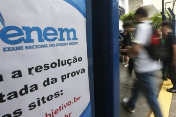 Isenção de taxa do Enem: MEC encerra prazo para solicitação na sexta-feira (25); confira regras e documentos necessários
