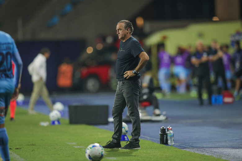 “O culpado disso sou eu”, diz Cuca após derrota do Atlético para o Iquique