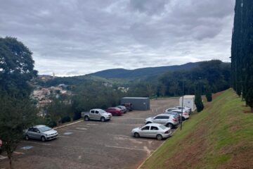 São Gonçalo do Rio Abaixo inicia construção de heliponto no estacionamento do Pronto Atendimento Municipal