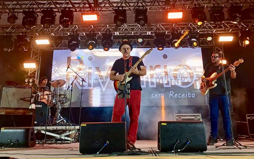 Rivotrio sem Receita grava versão de clássico dos Mutantes com aval de Sérgio Dias
