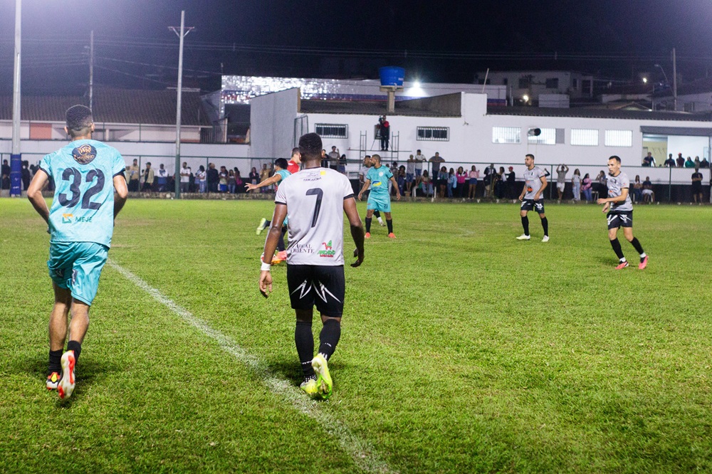 Dá Nada Pra Nós e Santa Maria são os grandes vencedores do Campeonato Santa-Mariense de Futebol Premier 2025