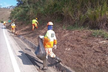 Mutirão retira cerca 155 toneladas de lixo e entulho da BR-381