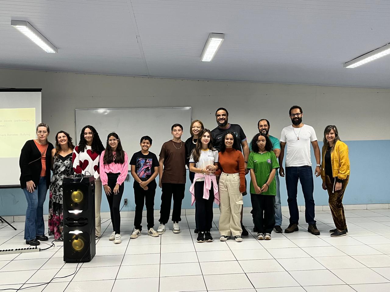 Estudantes de São Gonçalo do Rio Abaixo ganham medalhas na Olimpíada Canguru de Matemática 2025