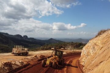 Governo de Minas lança programa de infraestrutura para estimular turismo e recuperar 35 rodovias