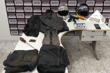Polícia Militar prende autores de roubo e receptação e recupera motocicleta em São Domingos do Prata