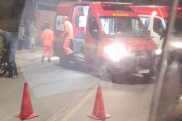 Colisão entre motos deixa três pessoas feridas no bairro João XXIII, em Itabira