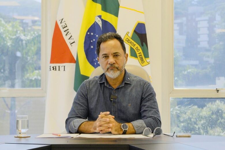 “Não há crise em Itabira. O que existe é ajuste entre receita e despesa da prefeitura”, diz Marco Lage sobre contingenciamento