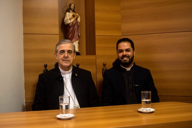 Padre Adriano Mendes assume presidência da Irmandade Nossa Senhora das Dores e Conselho de Administração do HNSD