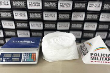 Polícia Militar apreende cinco quilos de cocaína escondidos em sala comercial em João Monlevade