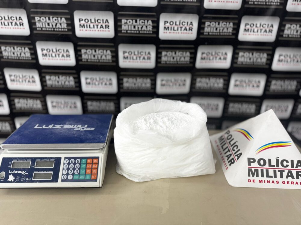 Polícia Militar apreende cinco quilos de cocaína escondidos em sala comercial em João Monlevade
