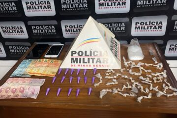 Polícia Militar desmantela ponto de tráfico em barraco abandonado em Barão de Cocais