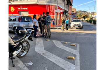 Acidente entre carro e moto mobiliza PM em Itabira