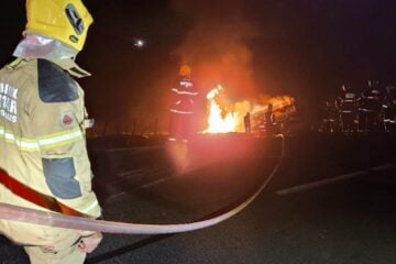 Carreta-tanque explode na BR-381 e mata motorista em Bela Vista de Minas