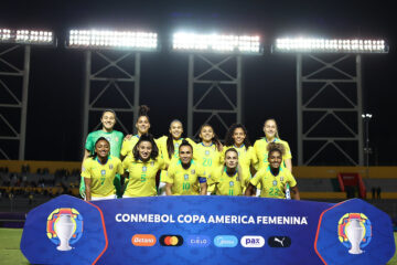Brasil goleia Paraguai e se classifica para a semifinal da Copa América Feminina