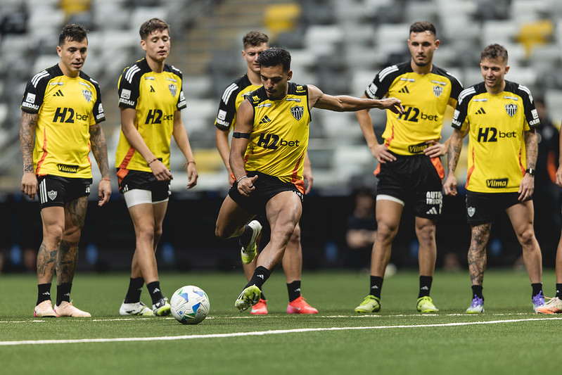 Em meio a crise, Atlético recebe Bucaramanga em jogo da Sul-Americana; rádio Caraça FM transmite