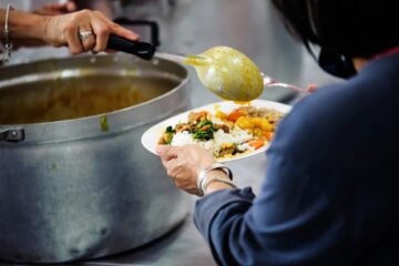 Brasil sai do Mapa da Fome e tem menos de 2,5% da população em risco de desnutrição