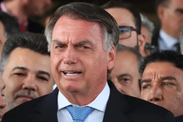 Bolsonaro pode ser preso por descumprir medidas impostas por Moraes