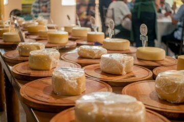 Leonardo, Nattanzinho e Bonde do Forró são confirmados na 39ª Festa do Queijo no Serro