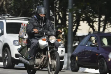 Atenção, motociclistas! A Prefeitura de João Monlevade distribuirá antenas corta-pipa em blitz educativa