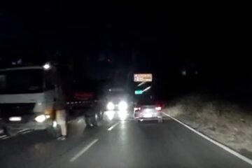 Novos registros mostram caminhões e carretas trafegando na contramão no trevo de Caeté, na BR-381