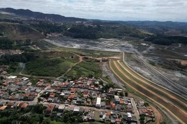 Trabalhador terceirizado da Vale sofre acidente e é socorrido no Pronto-Socorro de Itabira