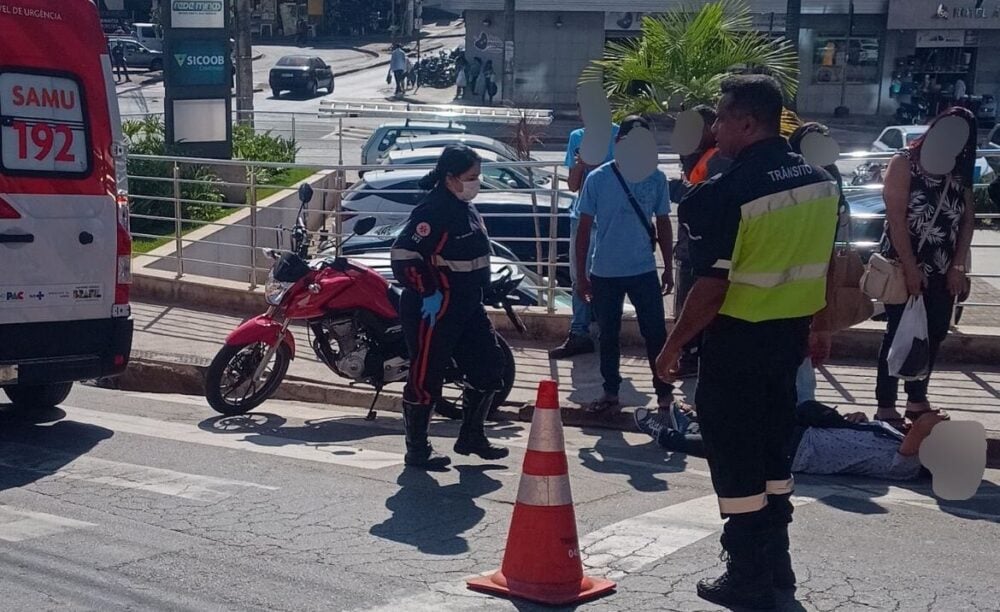 Motociclista atropela pedestre no Centro de Itabira e é preso por conduzir veículo furtado