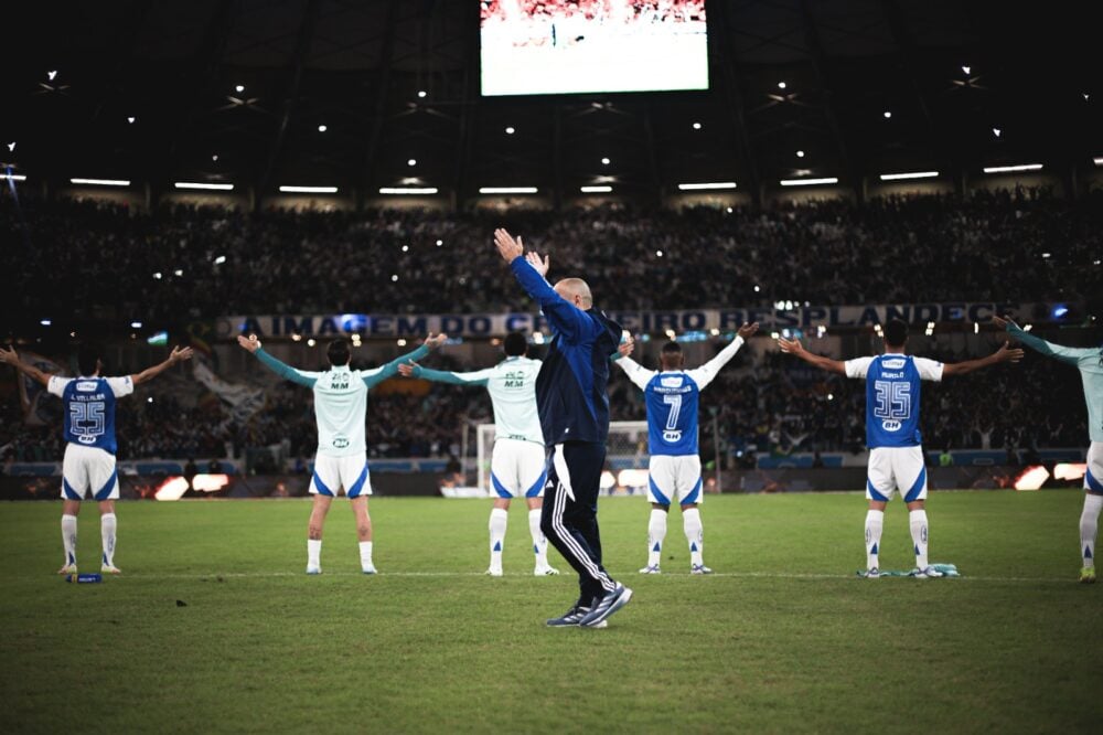 Cruzeiro prova que tempo sem jogar só afeta time mal treinado
