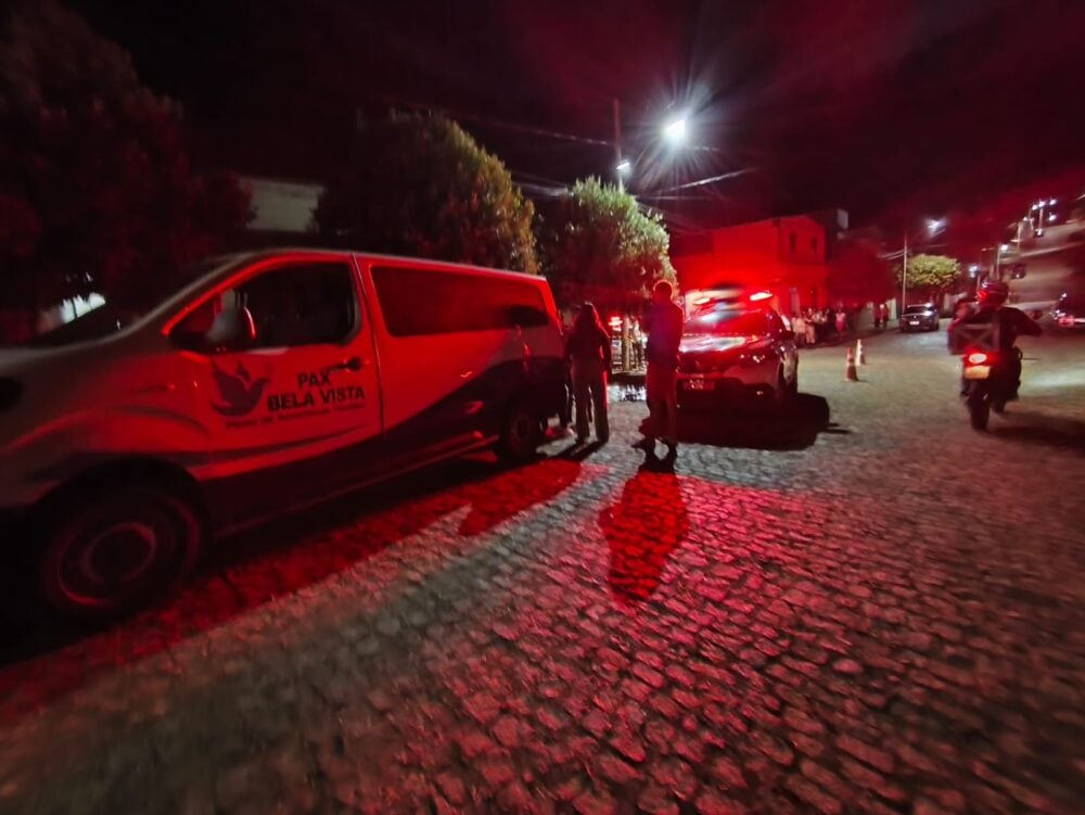 Homem é morto a facadas em Nova Era e suspeito é preso em flagrante pela Polícia Militar