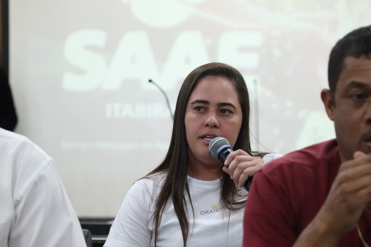 Vereadora quer que Saae envie mensagens alertando usuários sobre manobras no abastecimento de água em Itabira