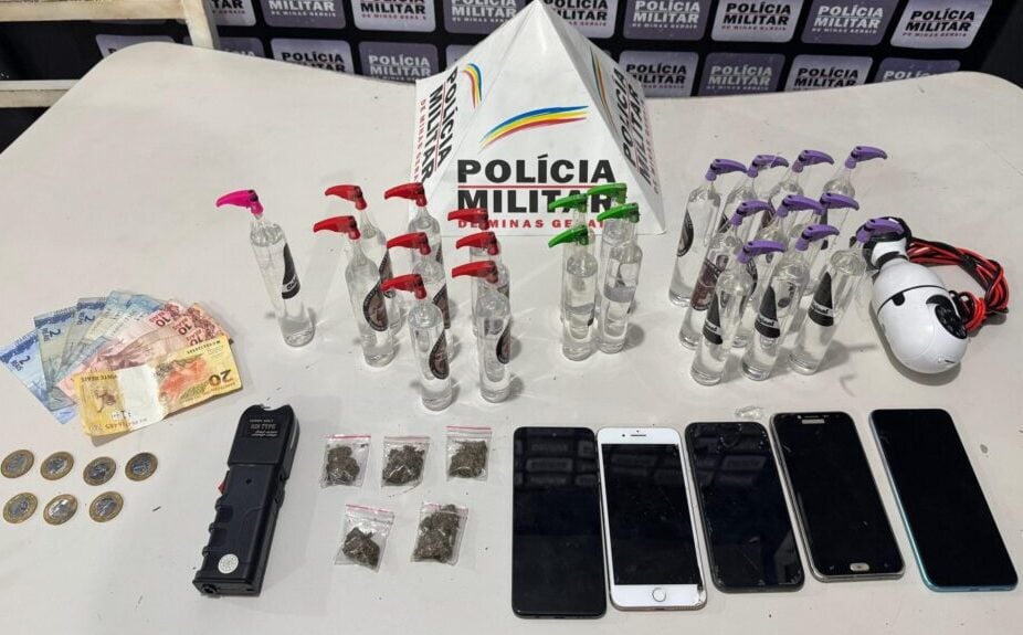 Polícia Militar prende quatro envolvidos com tráfico de drogas em Itabira
