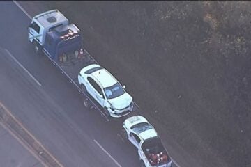 Motorista fica ferido após acidente envolvendo dois carros na BR-040, na Grande BH