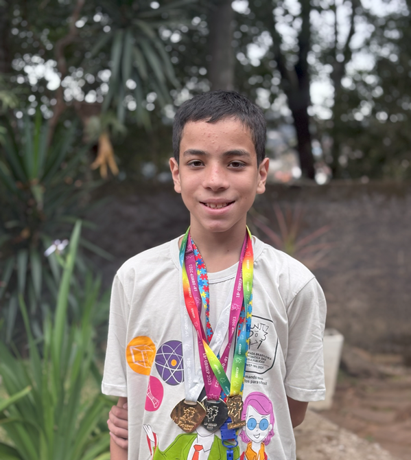 Itabirano conquista medalha de ouro na Olimpíada Brasileira de Matemática com apenas 13 anos
