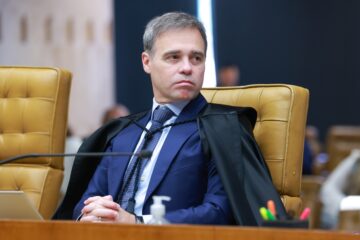 Ministro do STF critica “ativismo judicial” em fórum com empresários