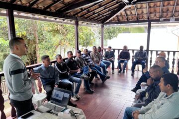 São Gonçalo do Rio Abaixo: apicultores participam de qualificação do processo produtivo