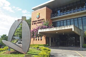 BH aprova projetos de inclusão para PcDs e estudantes com TEA; veja o que muda na cidade