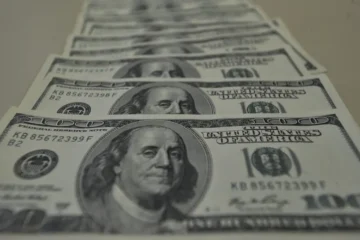 Consumidores norte-americanos já sentem efeitos das tarifas nas importações