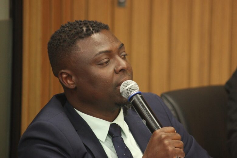 Vereador Elias Limas denuncia ataques racistas sofridos nas redes sociais; Câmara de Itabira repudia as agressões