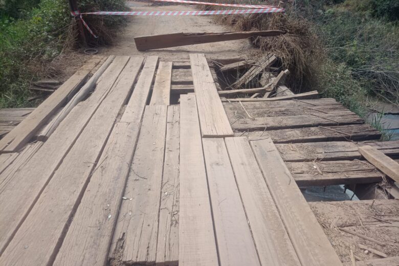 Ponte interditada próximo ao antigo presídio de Itabira será reformada pelo Sindicato Metabase