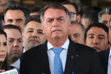 PGR defende reforço de policiamento perto da casa de Bolsonaro