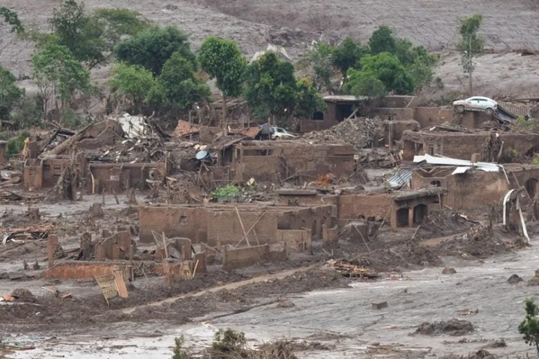 Caso Samarco: programa de indenização chega a 300 mil pedidos